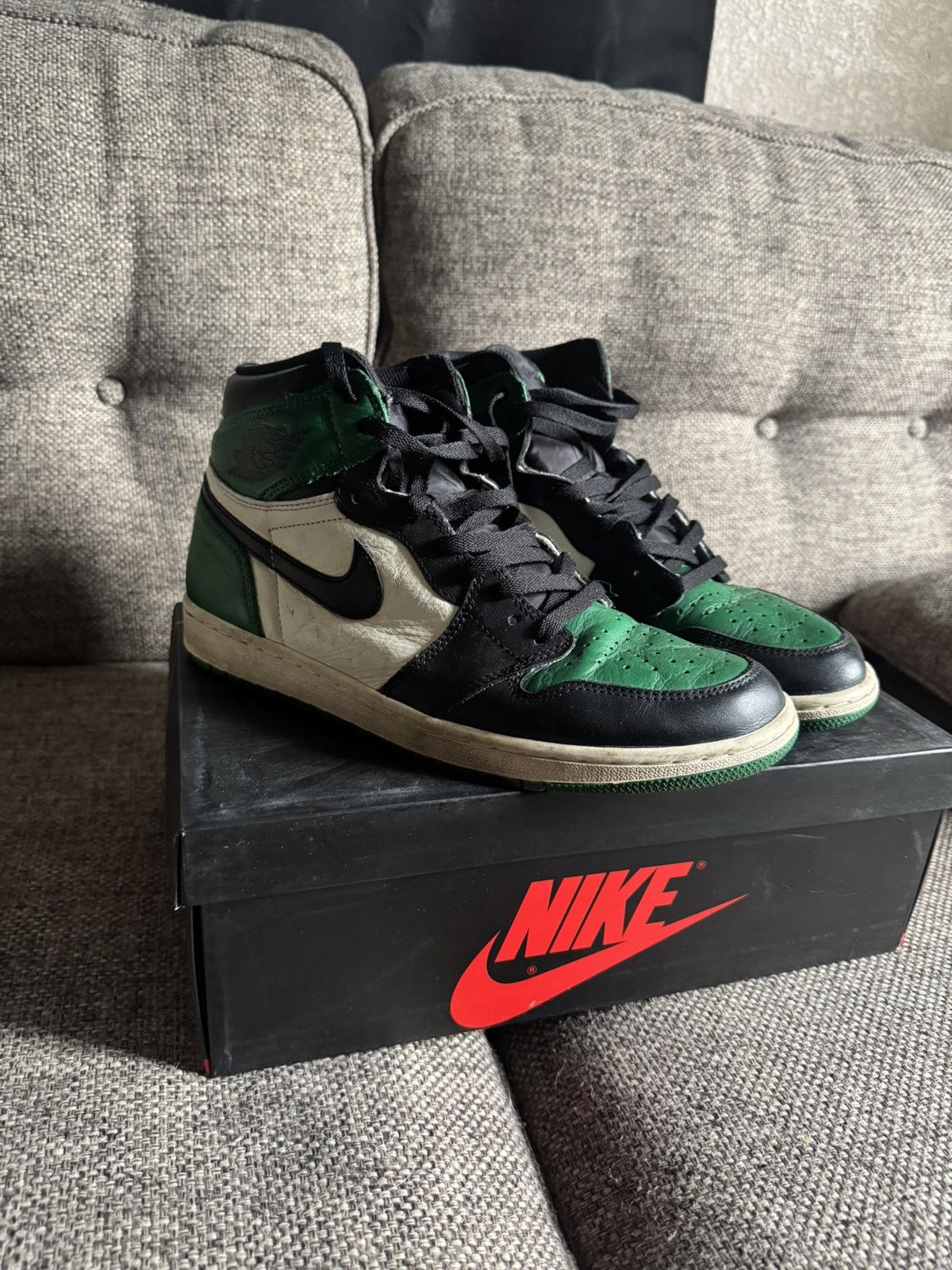 Jordan Brand Jordan 1 Pine Green Size US 10.5 / EU 43-44 - 6 Thumbnail