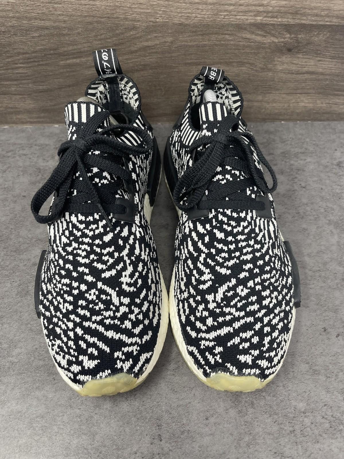 Adidas Adidas NMD R1 Primeknit Zebra Mens Size 8.5 White Black Size US 8.5 / EU 41-42 - 4 Thumbnail