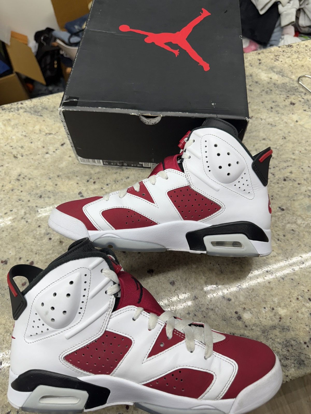 Jordan Brand Jordan 6 retro Carmines Size US 8.5 / EU 41-42 - 2 Thumbnail
