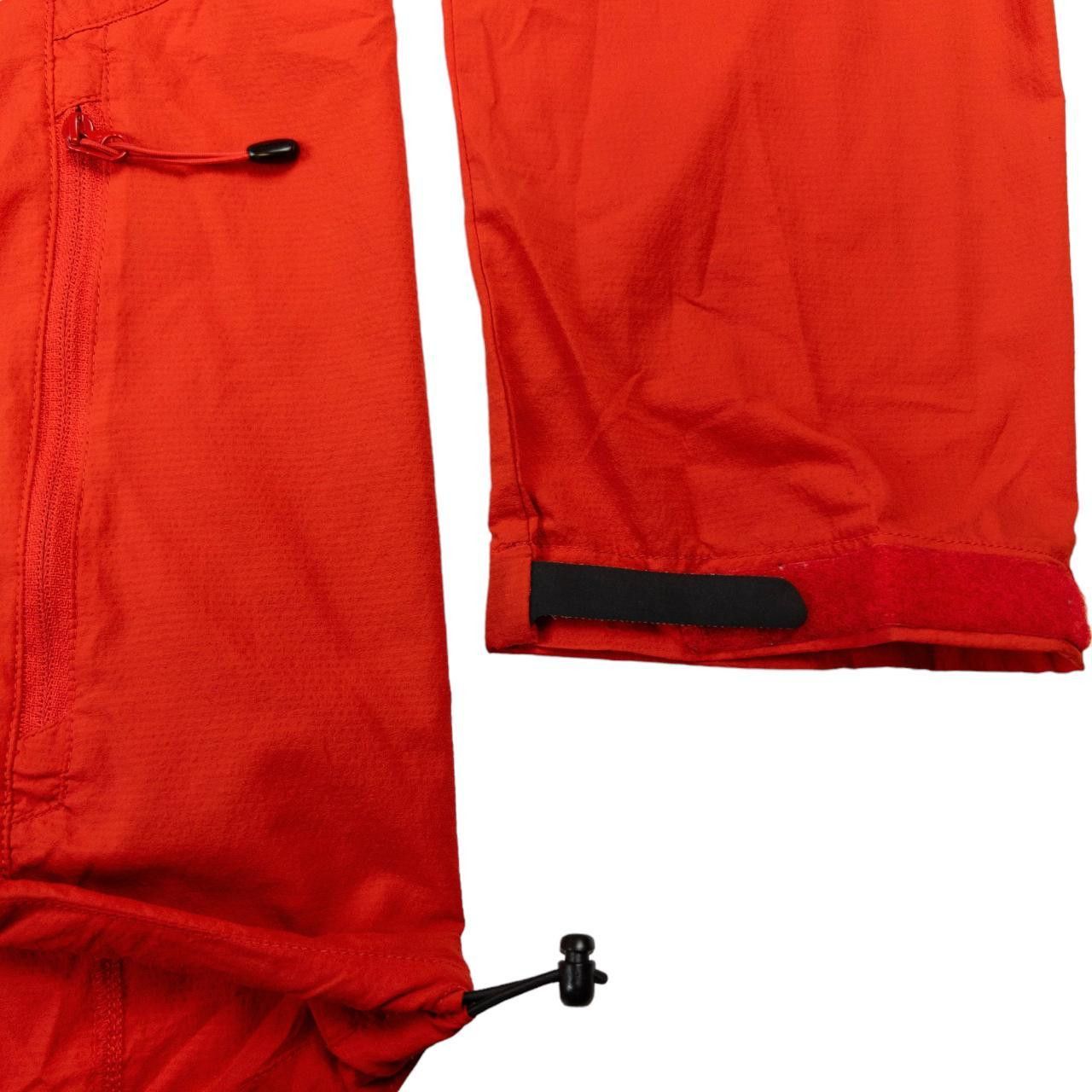 Arc'teryx Vintage Arcteryx Lightweight Zip Up Jacket Size L Size US L / EU 52-54 / 3 - 8 Thumbnail