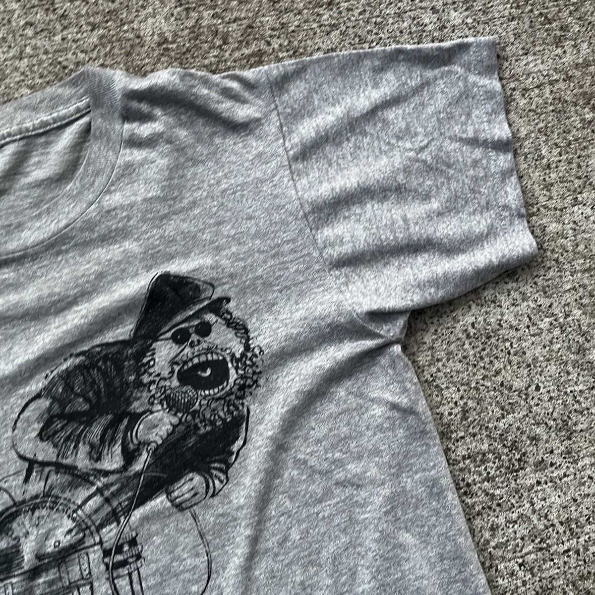 Vintage Vintage The Genie Of The Jukebox T-Shirt 80’s M Size US M / EU 48-50 / 2 - 2 Thumbnail