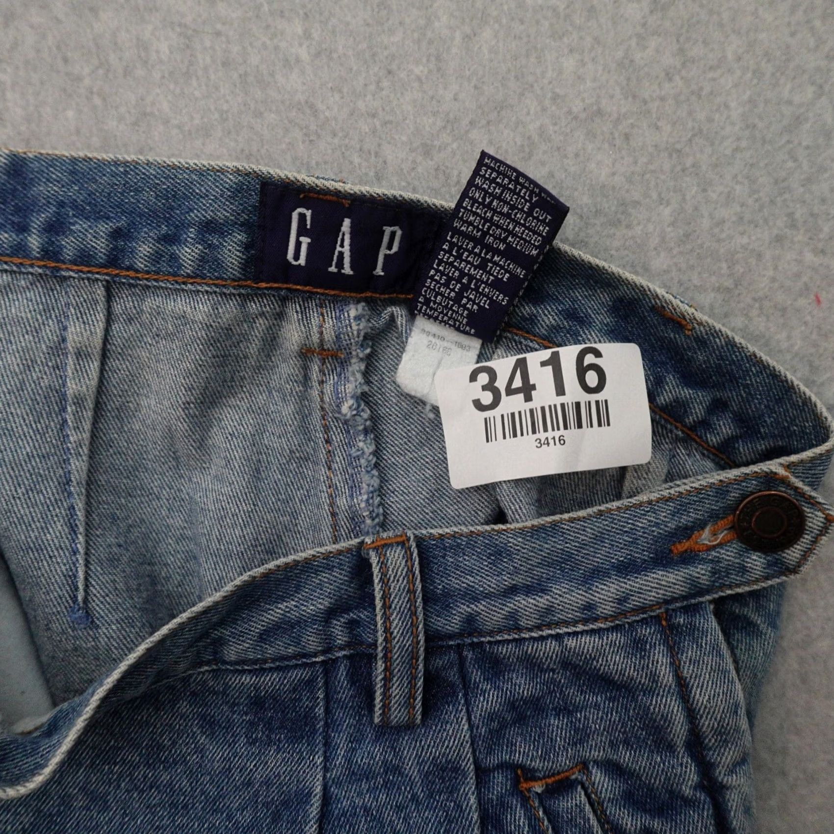 Guess VINTAGE GUESS Jeans Womens 11/12 Baggy Pleated Side Zipper Hip Denim Boyfriend 90s Mens? Size 32" / US 10 / IT 46 - 4 Thumbnail