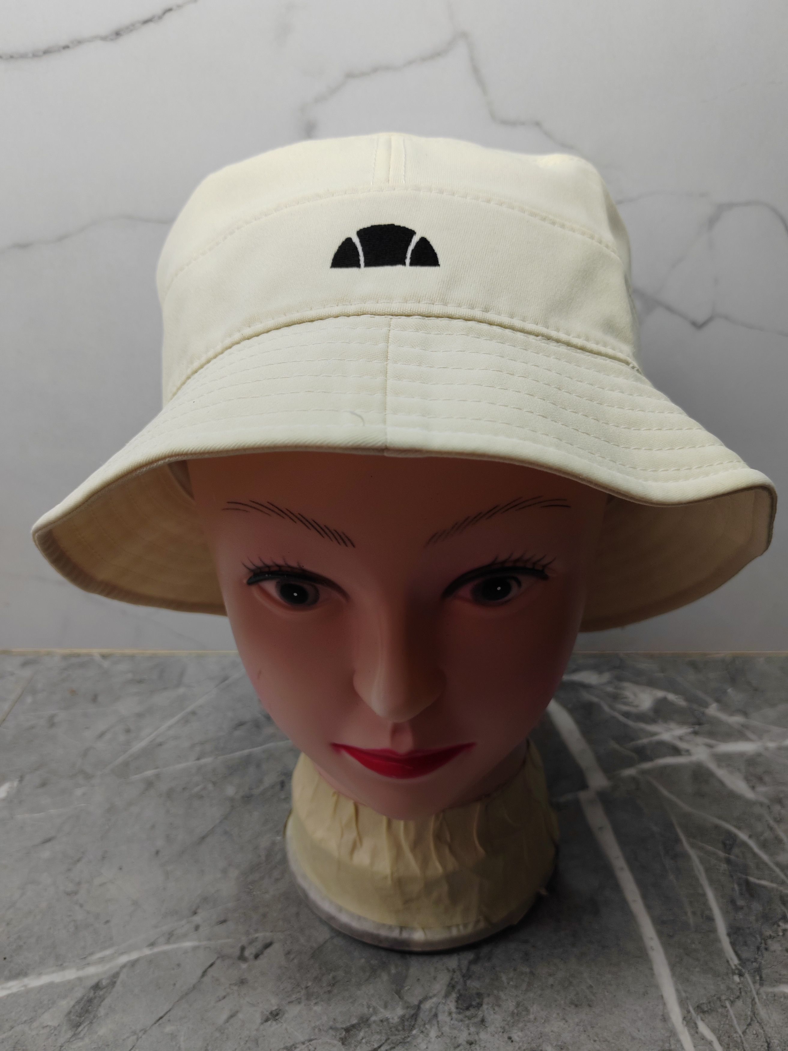 Ellesse × Vintage Vintage Ellesse Bucket Hat Size ONE SIZE - 2 Thumbnail