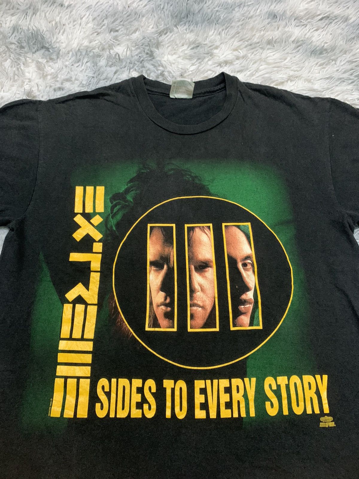 Band Tees 🔥RARE 🔥1992 EXTREME SIDES TO EVERY STORY WORLD TOUR Size US L / EU 52-54 / 3 - 5 Thumbnail