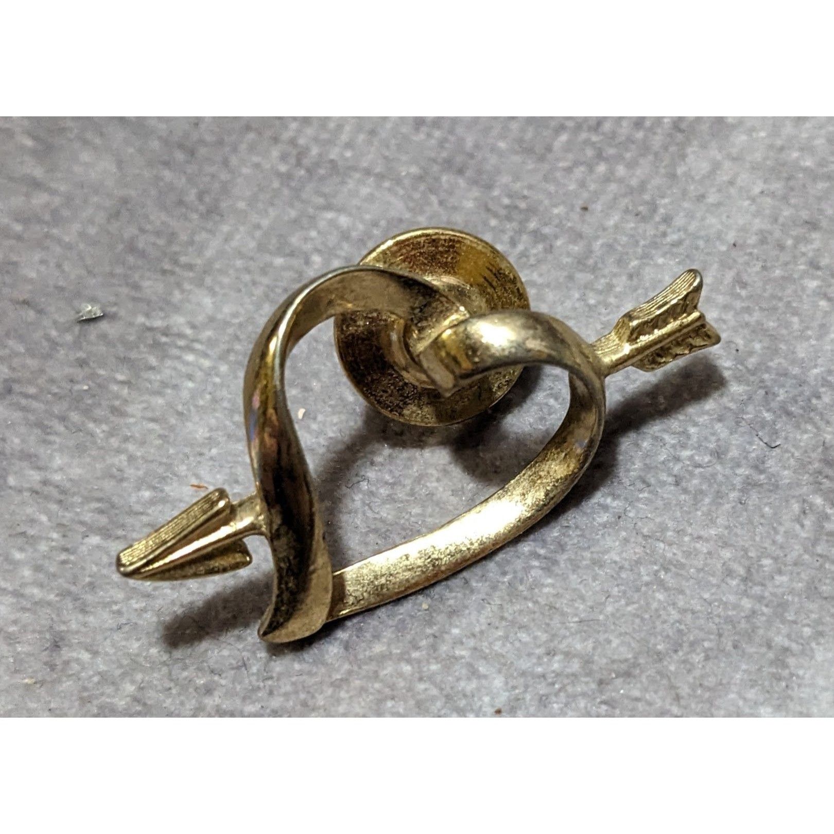 Other Vintage Avon Gold Tone Open Heart And Arrow Pin Size ONE SIZE - 6 Thumbnail