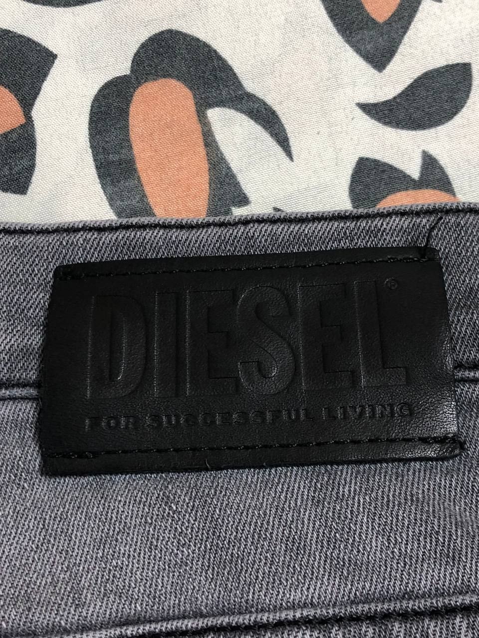 Diesel × Vintage Vintage Diesel 90’s Y2K Style Baggy Wide Denim Jeans Pants Size US 32 / EU 48 - 6 Thumbnail