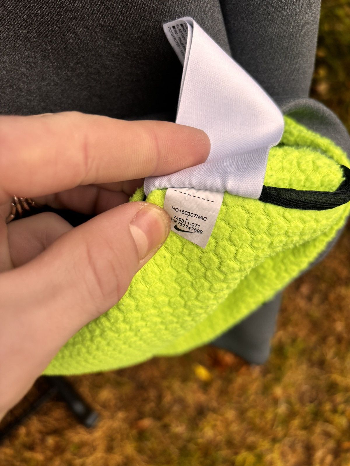 Nike Nike ThermaFit Size US L / EU 52-54 / 3 - 4 Thumbnail