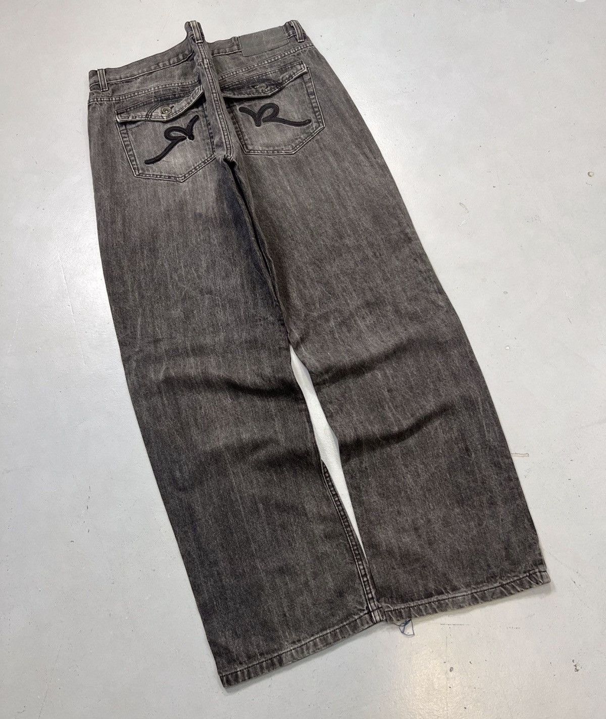Rocawear Vintage roca wear baggy denim Size US 42 / EU 58 - 1 Thumbnail