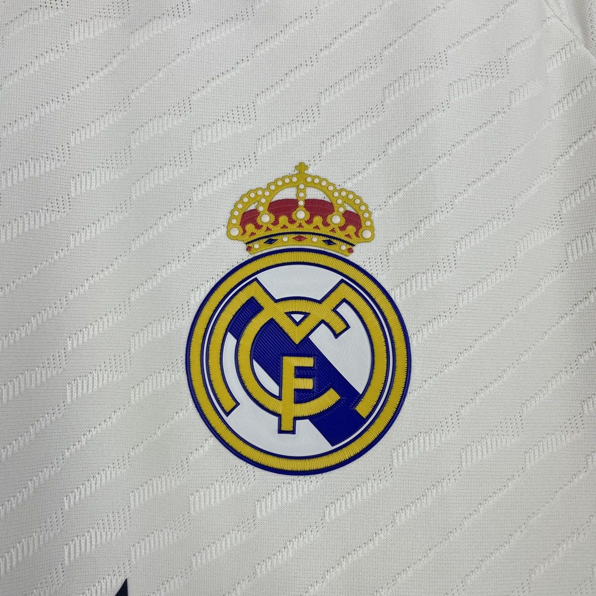 Adidas Real Madrid Bellingham Authentic HEAT.RDY Jersey 2023/2024 Size US L / EU 52-54 / 3 - 7 Thumbnail