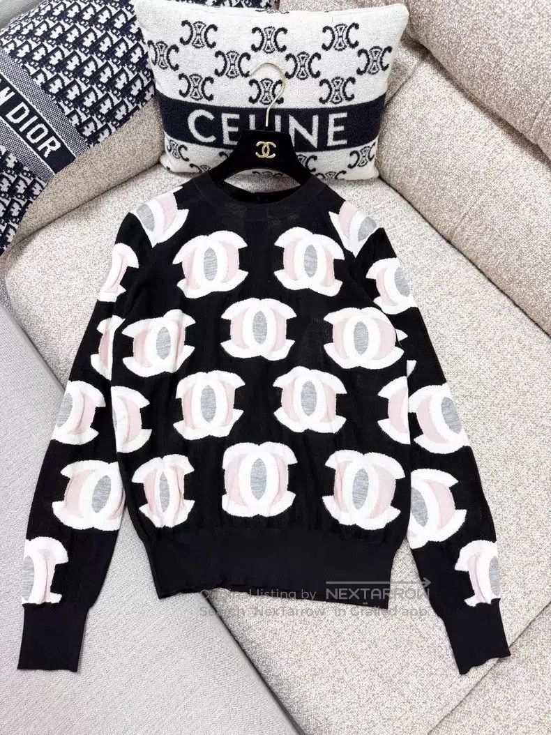 Chanel Chanel Pink white double C full logo round neck long sleev Size S / US 4 / IT 40 - 3 Thumbnail
