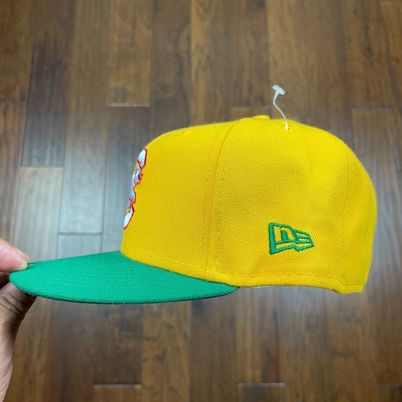 New Era Chicago Cubs Walking Bear Logo Yellow New Era Cap size 7 5/8 Size ONE SIZE - 3 Thumbnail