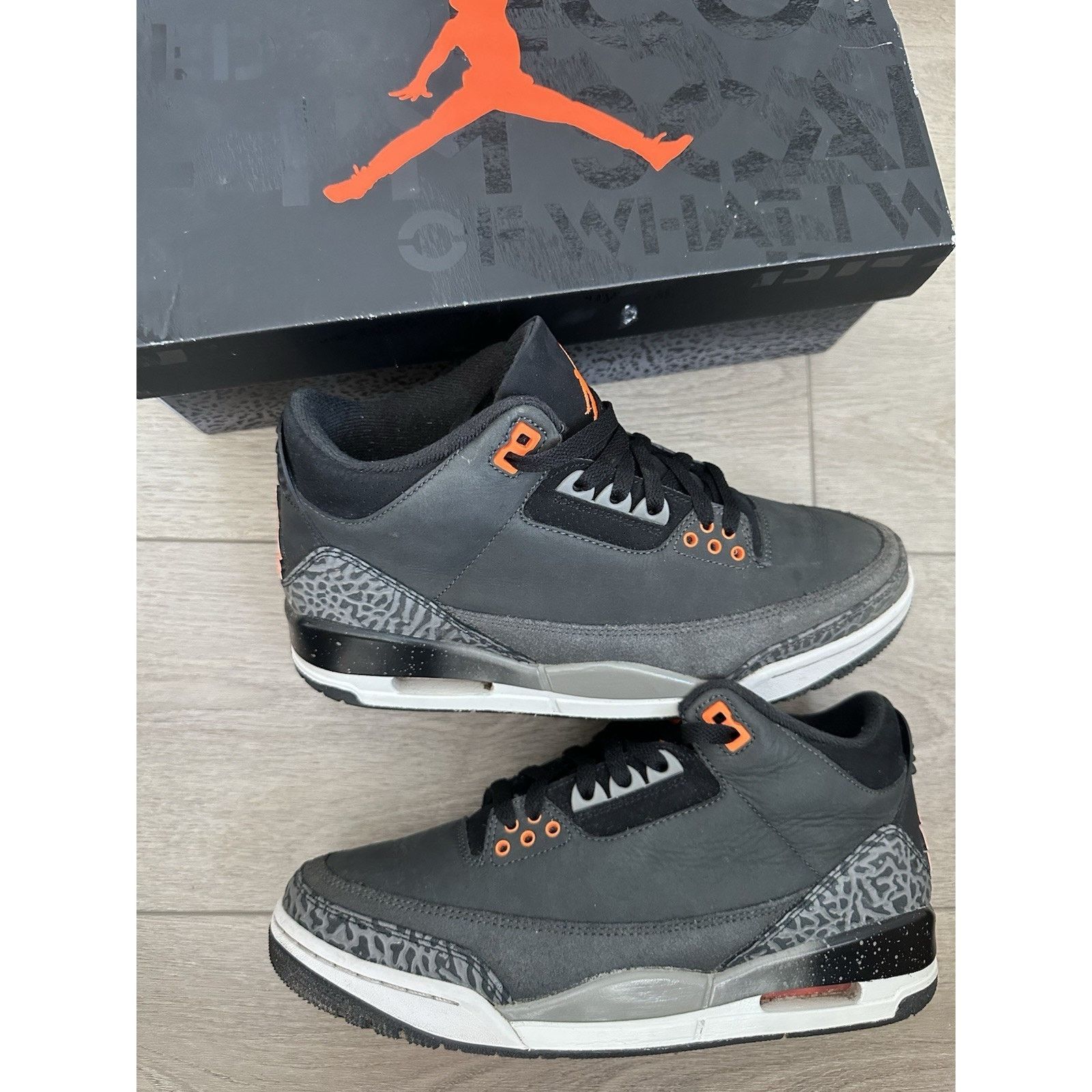 Jordan Brand Air Jordan 3 Retro Fear Pack Men's Sneakers 2023 Size 8 Size US 8 / EU 41 - 1 Thumbnail