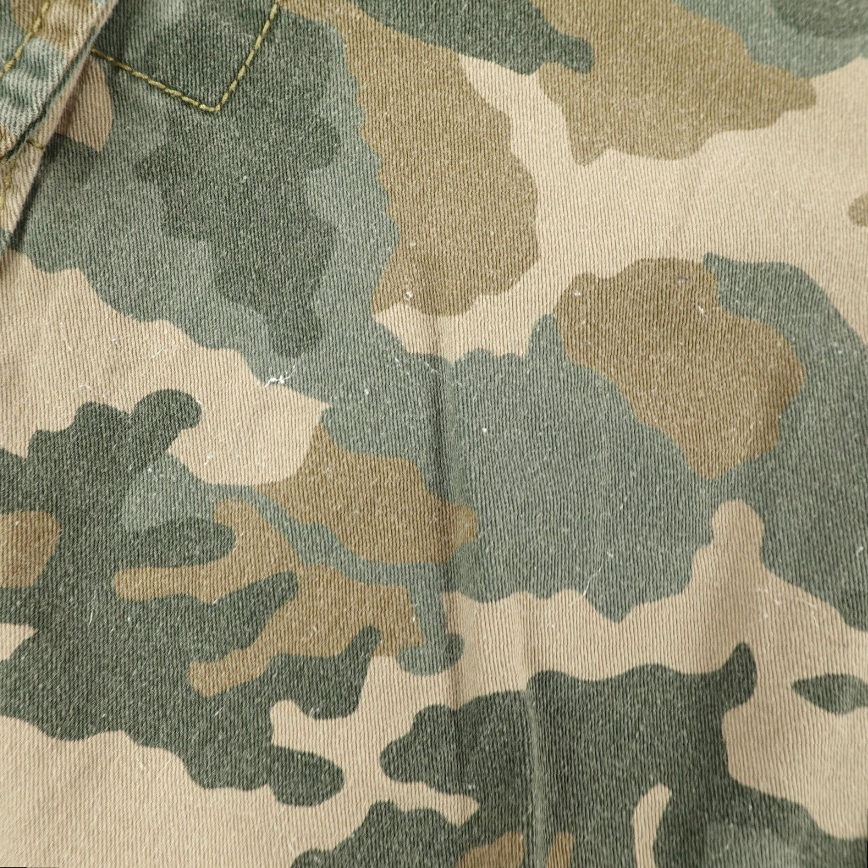 Levi's Levi's Cargo Shorts Men 36 Green Brown Camo Camouflage Knee-Length Utility Outdoor Workwear Size US 36 / EU 52 - 5 Thumbnail