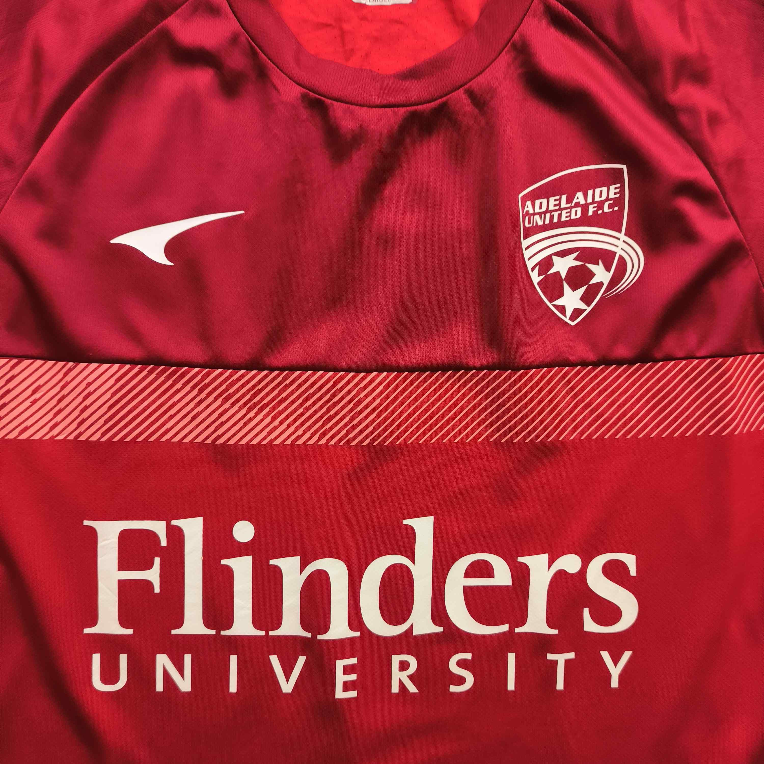 Other SIGNED Adelaide United 20-21 Ucan training football jersey S Size US S / EU 44-46 / 1 - 4 Thumbnail