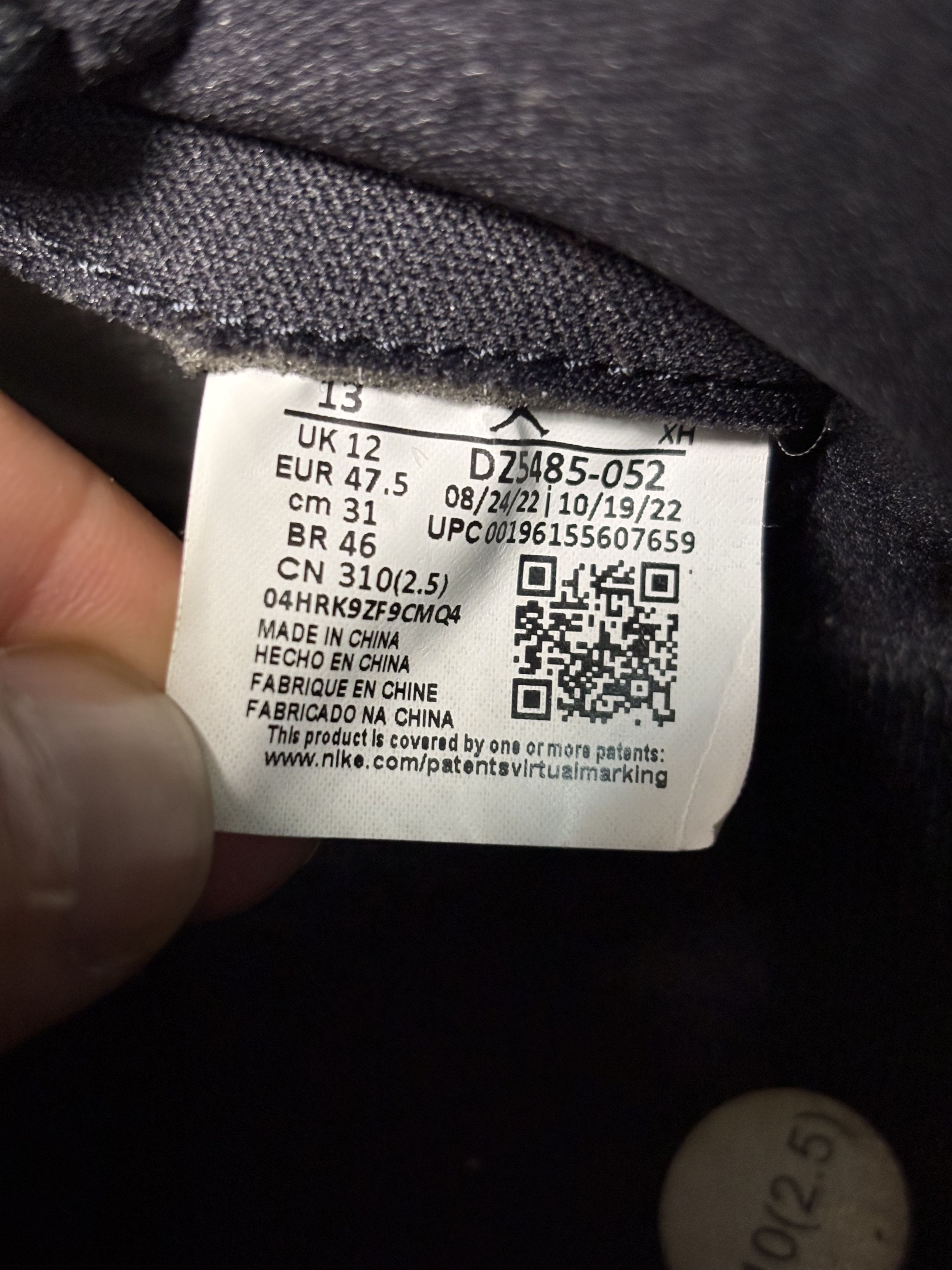 Jordan Brand Air Jordan 1 Retro High OG "White Cement" **PRE-OWNED** - Size 13 Size US 13 / EU 46 - 6 Thumbnail