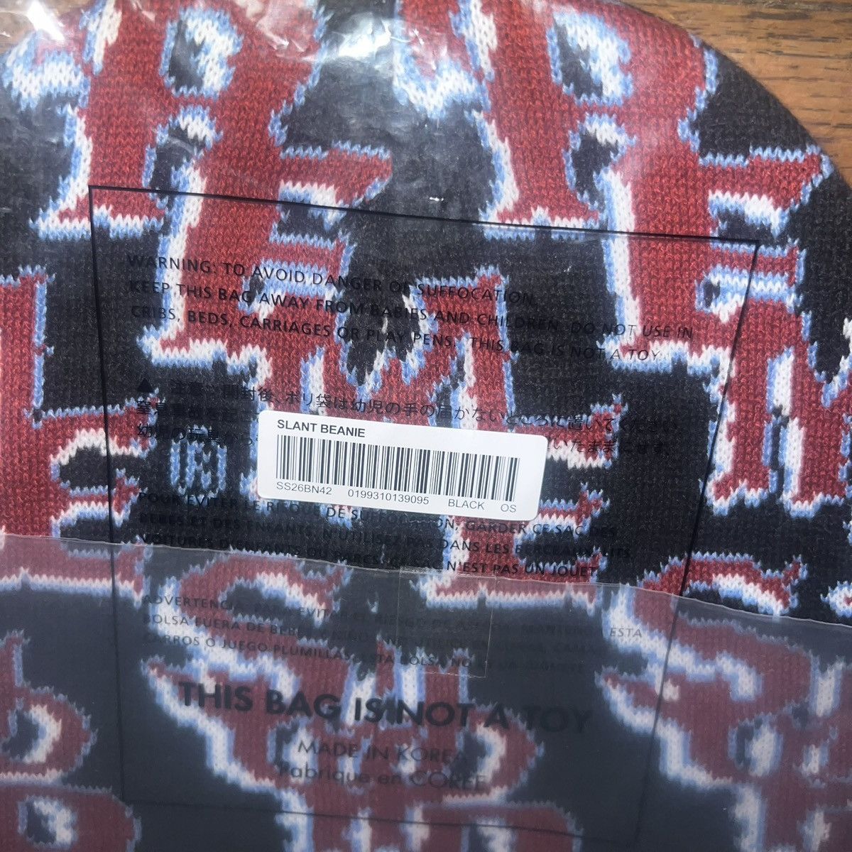 Supreme Supreme Slanted Gothic Outline Beanie Black Size: One Size Size ONE SIZE - 5 Thumbnail
