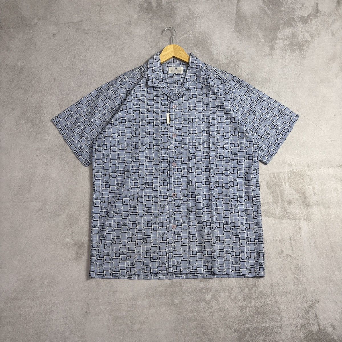 Givenchy Vintage Givenchy Shirt Size US L / EU 52-54 / 3 - 1 Thumbnail