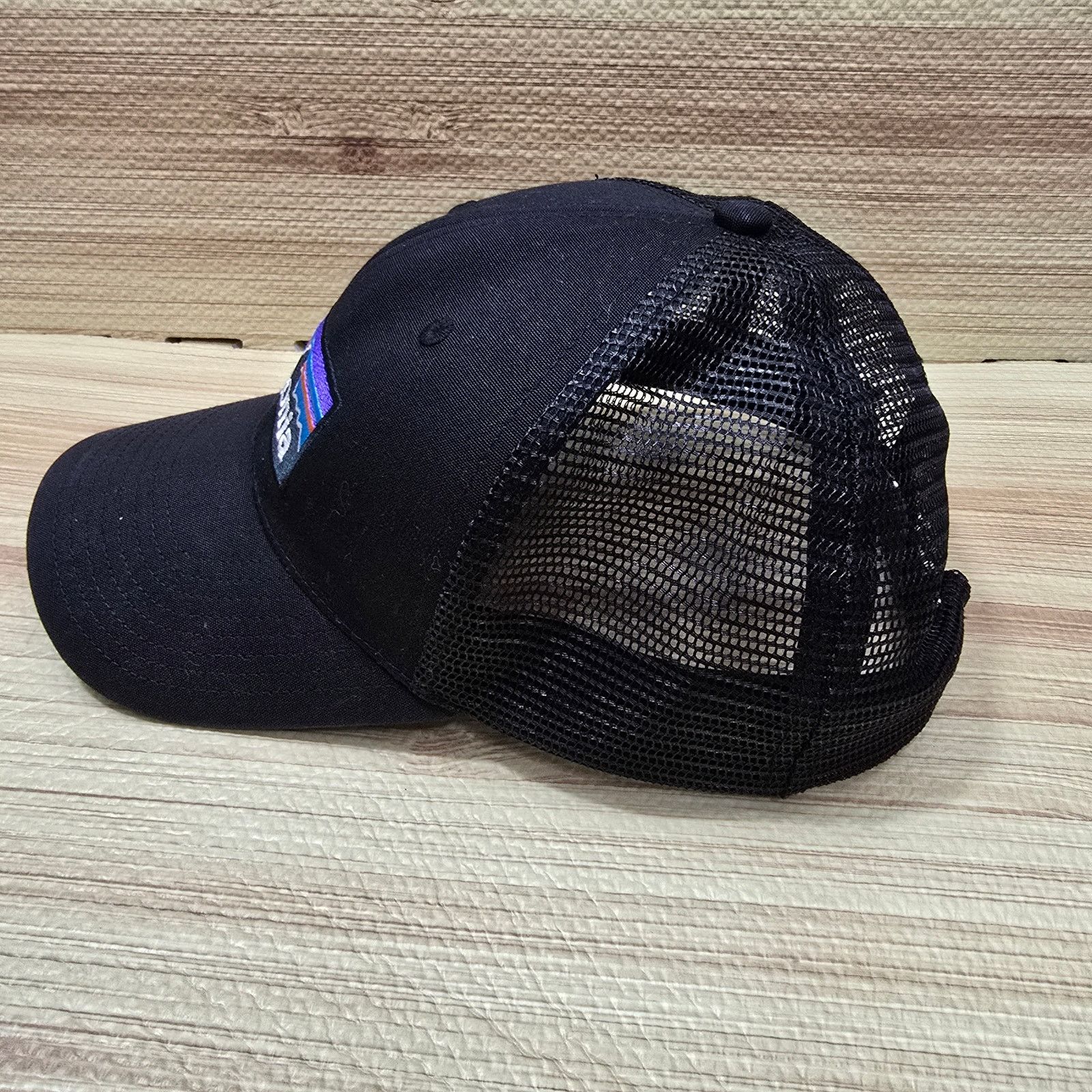 Patagonia Patagonia P-6 Logo Mesh Trucker Snapback Black Hat Size ONE SIZE - 3 Thumbnail