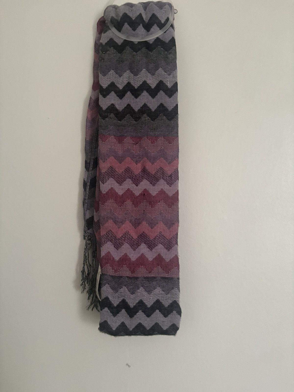 Other Nwt Chevron Patterned wrap/Scarf in Purple tones Size ONE SIZE - 1 Thumbnail