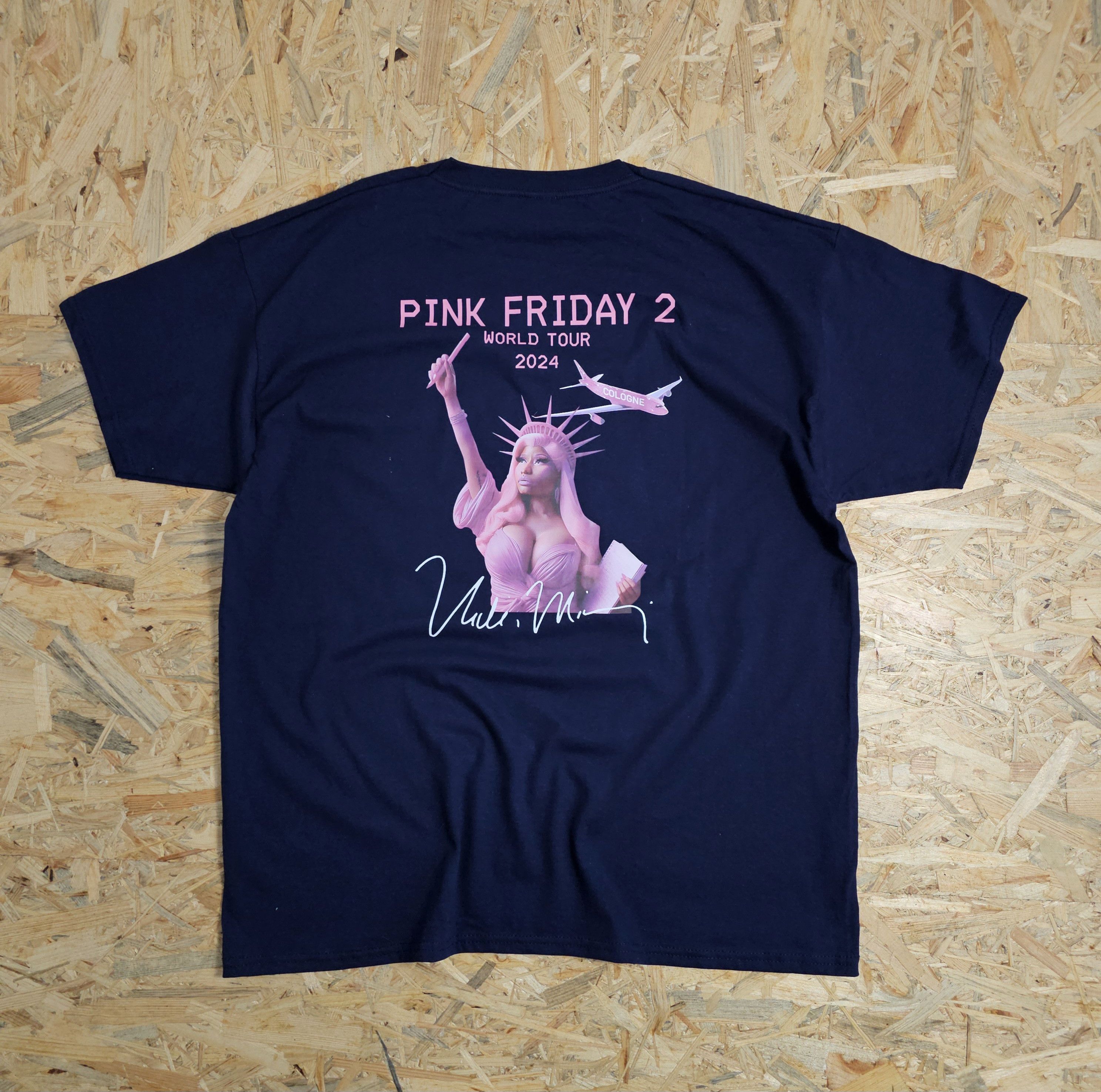 Playboi Carti × Vintage NICKI MINAJ 2024 WORLD TOUR PINK FRIDAY 2 HIP HOP RAP SHIRT Size US XL / EU 56 / 4 - 5 Thumbnail