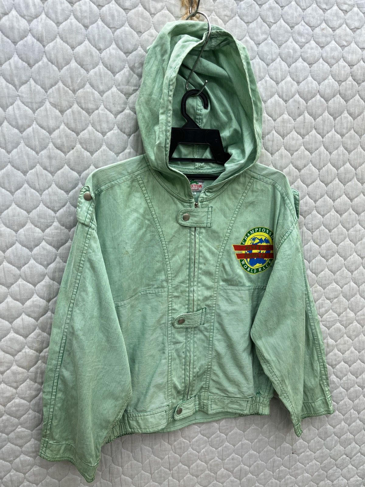 United Colors Of Benetton 🔥🔥🔥STEALS VTG BENETTON FORMULA ONE WORLD RACE CHAMPIONSHIP Size US S / EU 44-46 / 1 - 3 Thumbnail