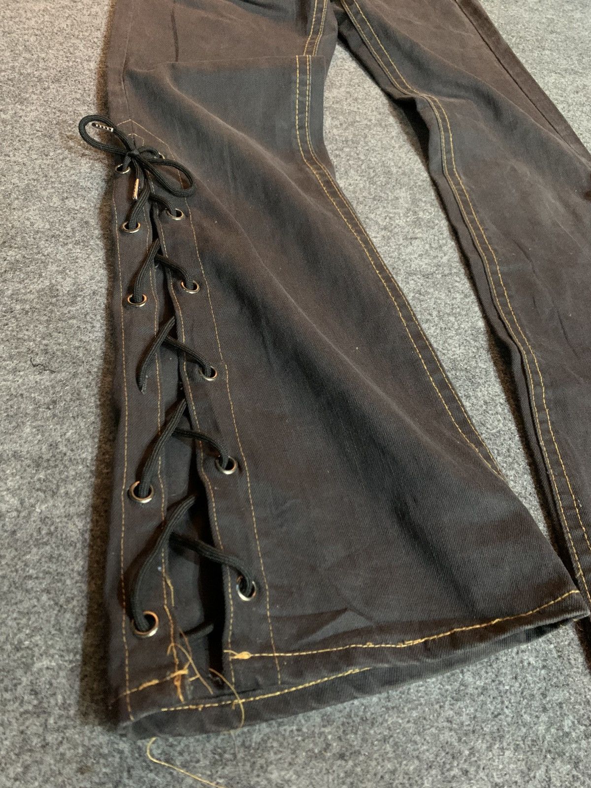 GOSTAR DE FUGA × If Six Was Nine × Japanese Brand Flare laces jeans oolalasasson japanese style Size US 27 - 4 Thumbnail