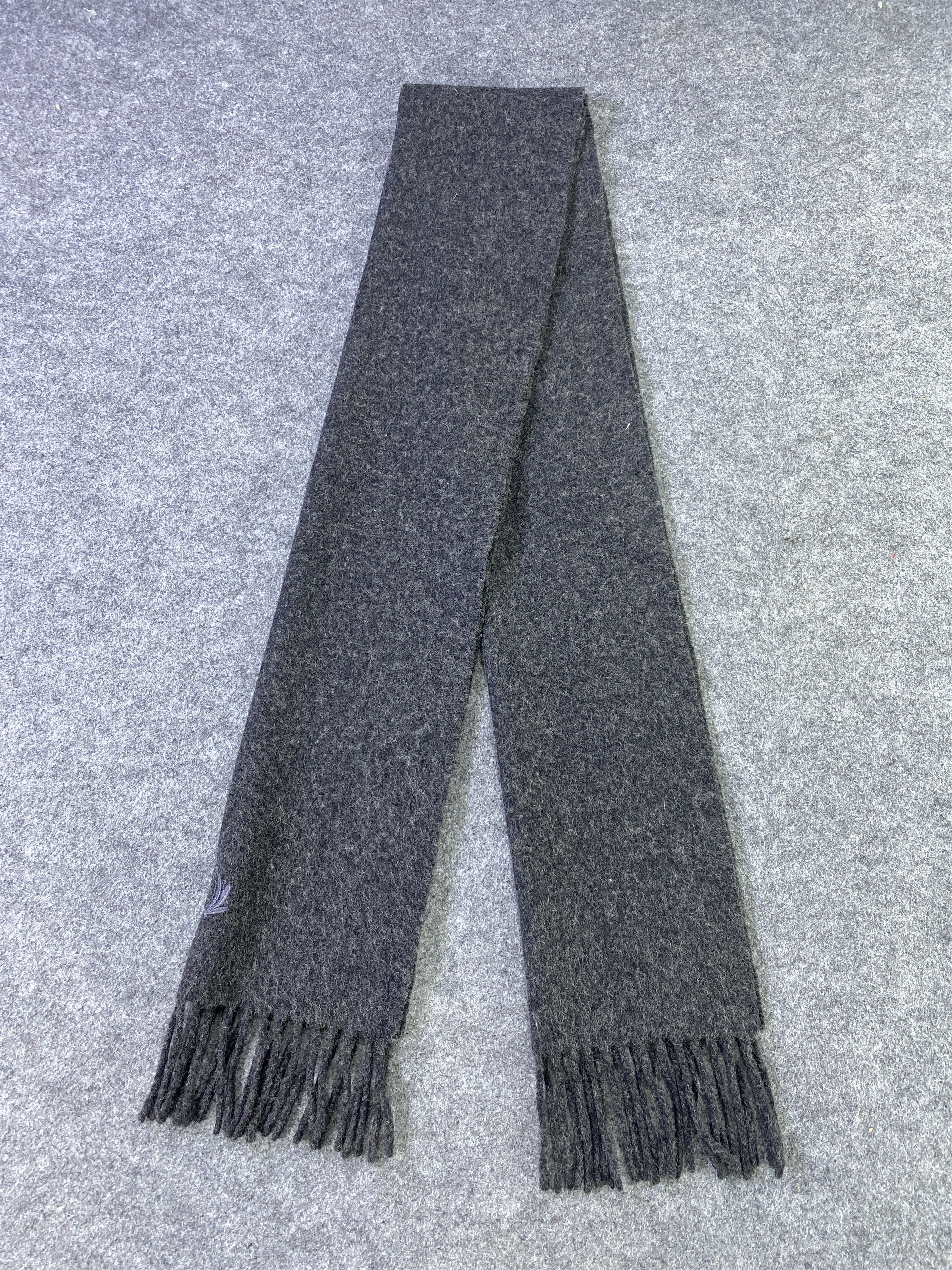 Fendi FENDI Scarf / Muffler / Neckwear -T914 Size ONE SIZE - 4 Thumbnail