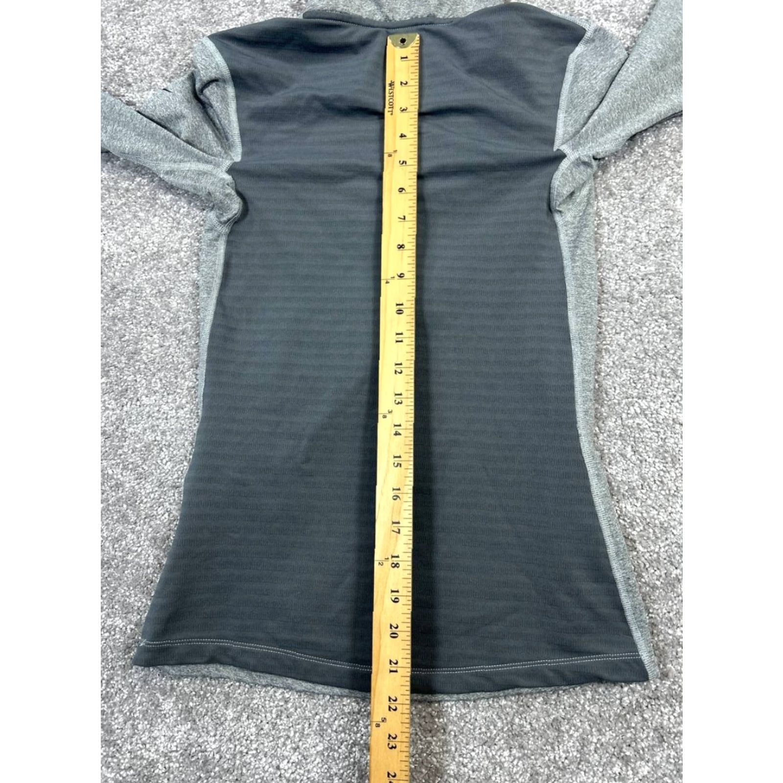 Nike VINTAGE Nike Women's Pullover Sweater Running Quarter Zip Activewear Small Gray Nike Dri-FIT 1/4 Zip Size S / US 4 / IT 40 - 7 Thumbnail
