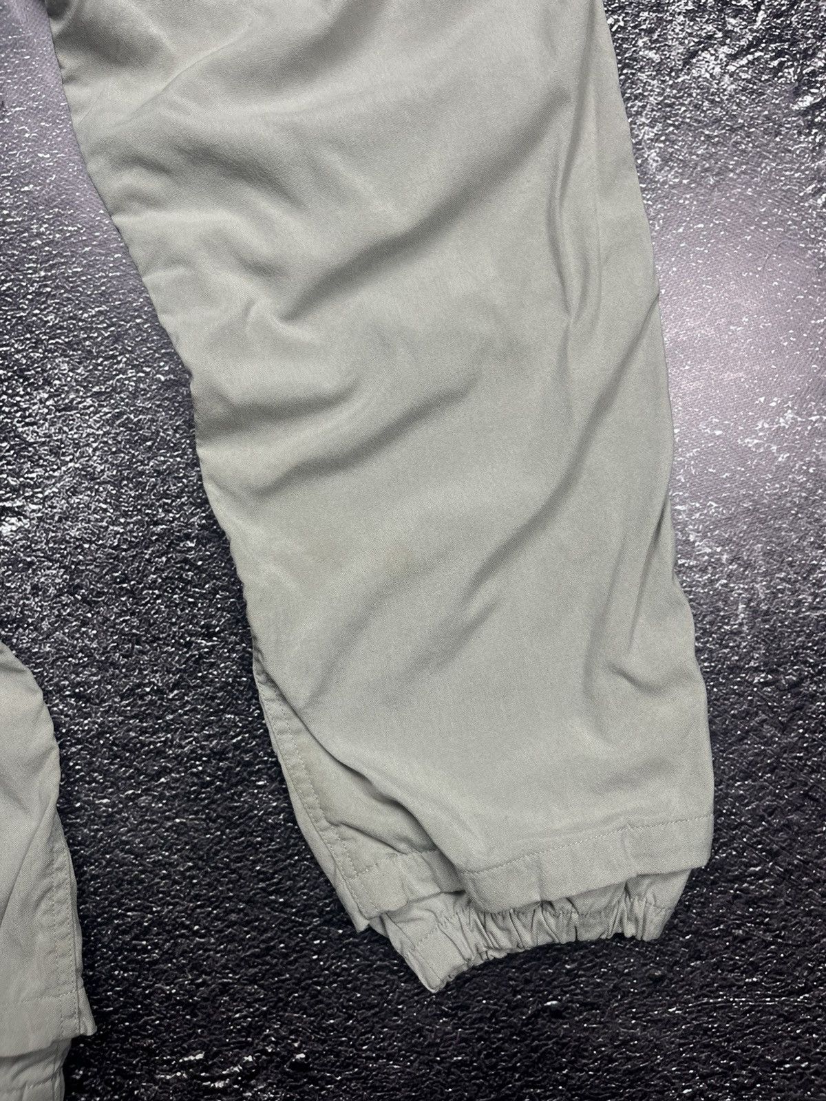 The North Face The North Face Tekware Technology Nylon Pants Beige Rare Size US 34 / EU 50 - 10 Thumbnail