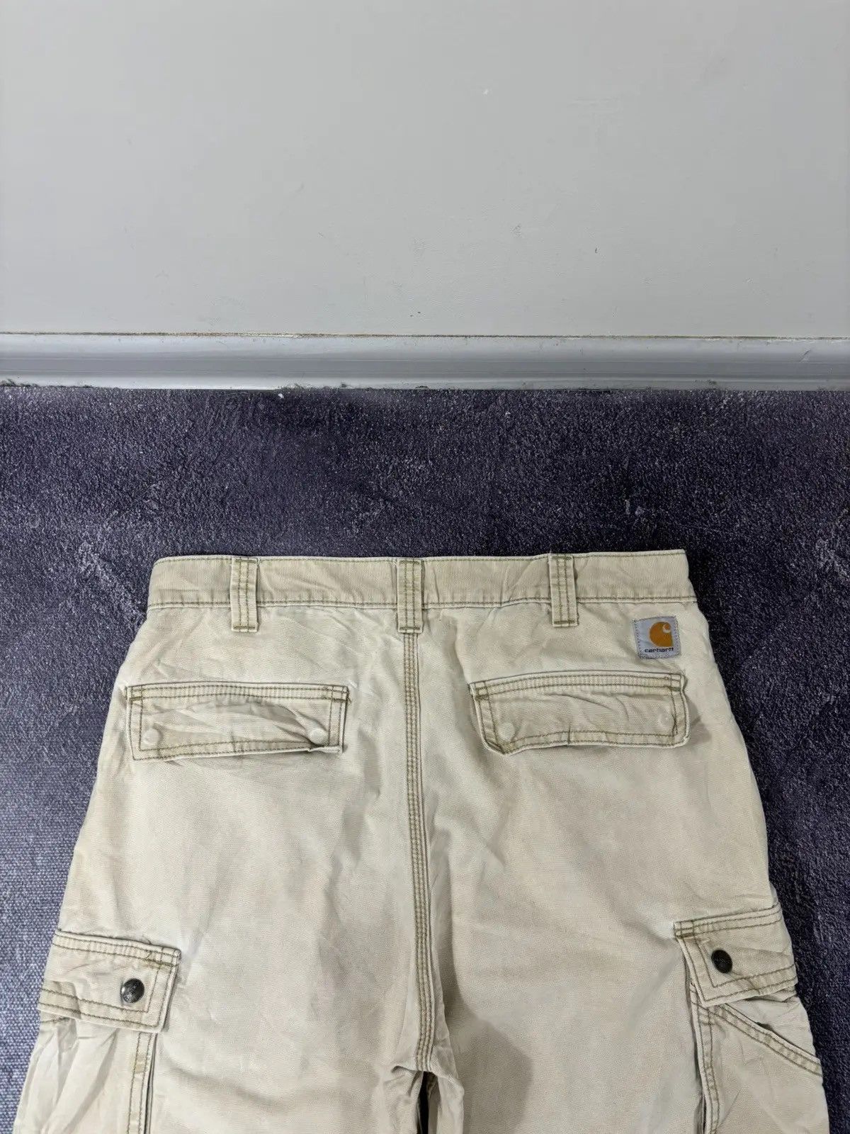 Carhartt × Vintage Vintage Carhartt Y2K Relaxed Fit Military Hype Cargo Shorts Size US 34 / EU 50 - 5 Thumbnail