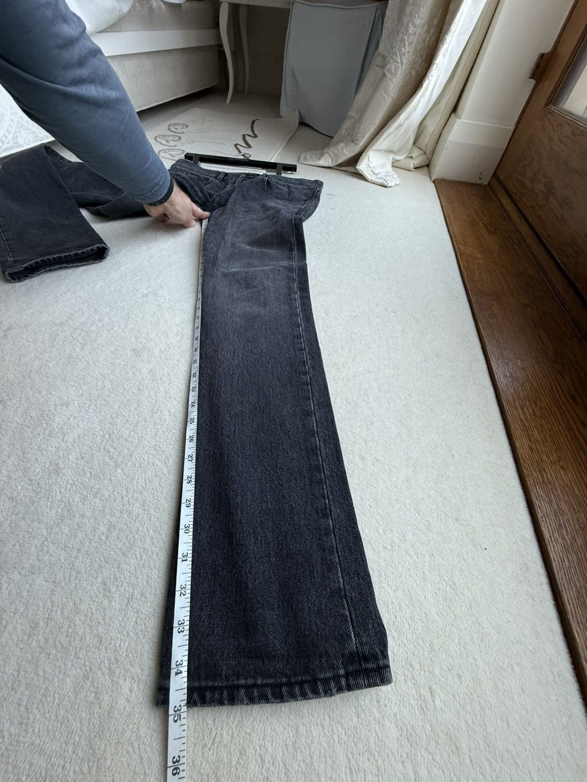 Saint Laurent Paris FW18 Saint Laurent dark grey black denim jeans distressed 32 Size US 32 / EU 48 - 11 Thumbnail