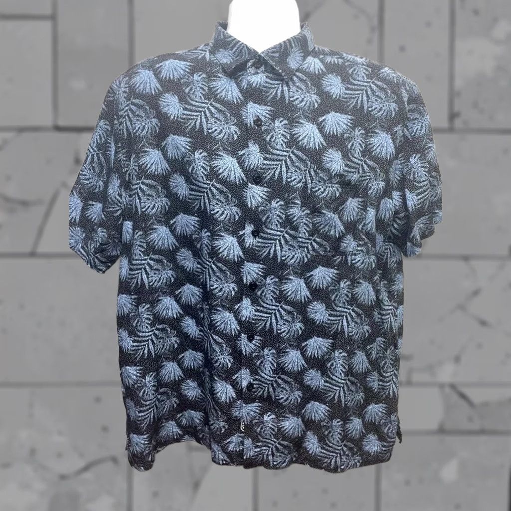 Nat Nast Nat Nast Hawaiian Shirt Blue Floral Mens L Short Sleeve Button-Up Black | Floral Hawaiian Theme Mens Shirt L Size US L / EU 52-54 / 3 - 1 Thumbnail