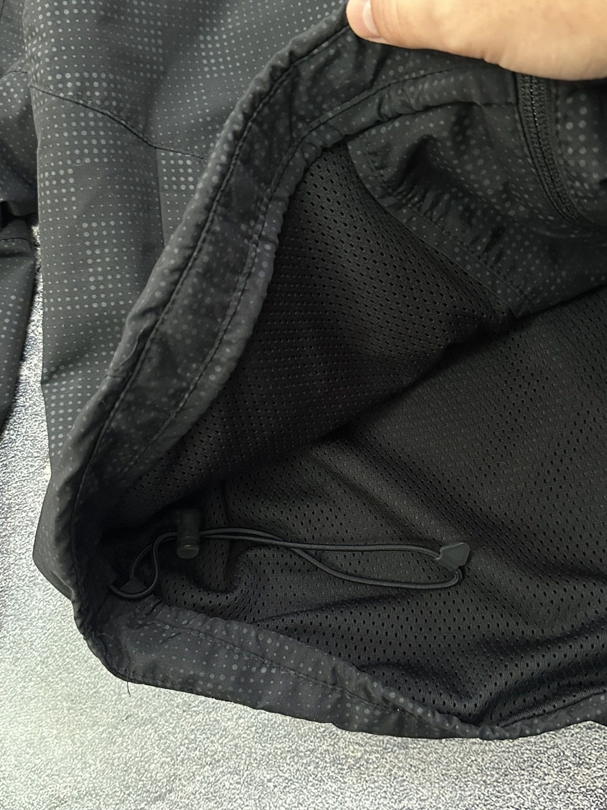 Nike Vintage Nike 00’s Black Nylon Drill Gorpcore Hood Jacket XL Size US XL / EU 56 / 4 - 10 Thumbnail