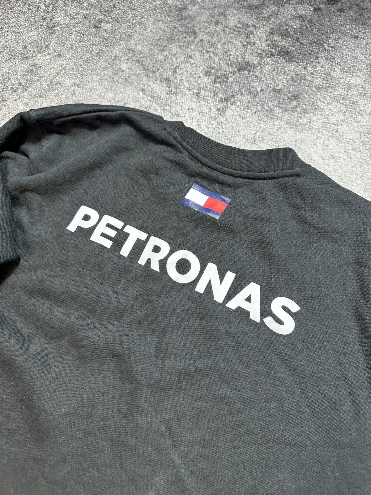 Formula 1 × Mercedes-Benz Mercedes Benz AMG F1 Team Streetwear Racing Petronas M Rare Size US M / EU 48-50 / 2 - 5 Thumbnail