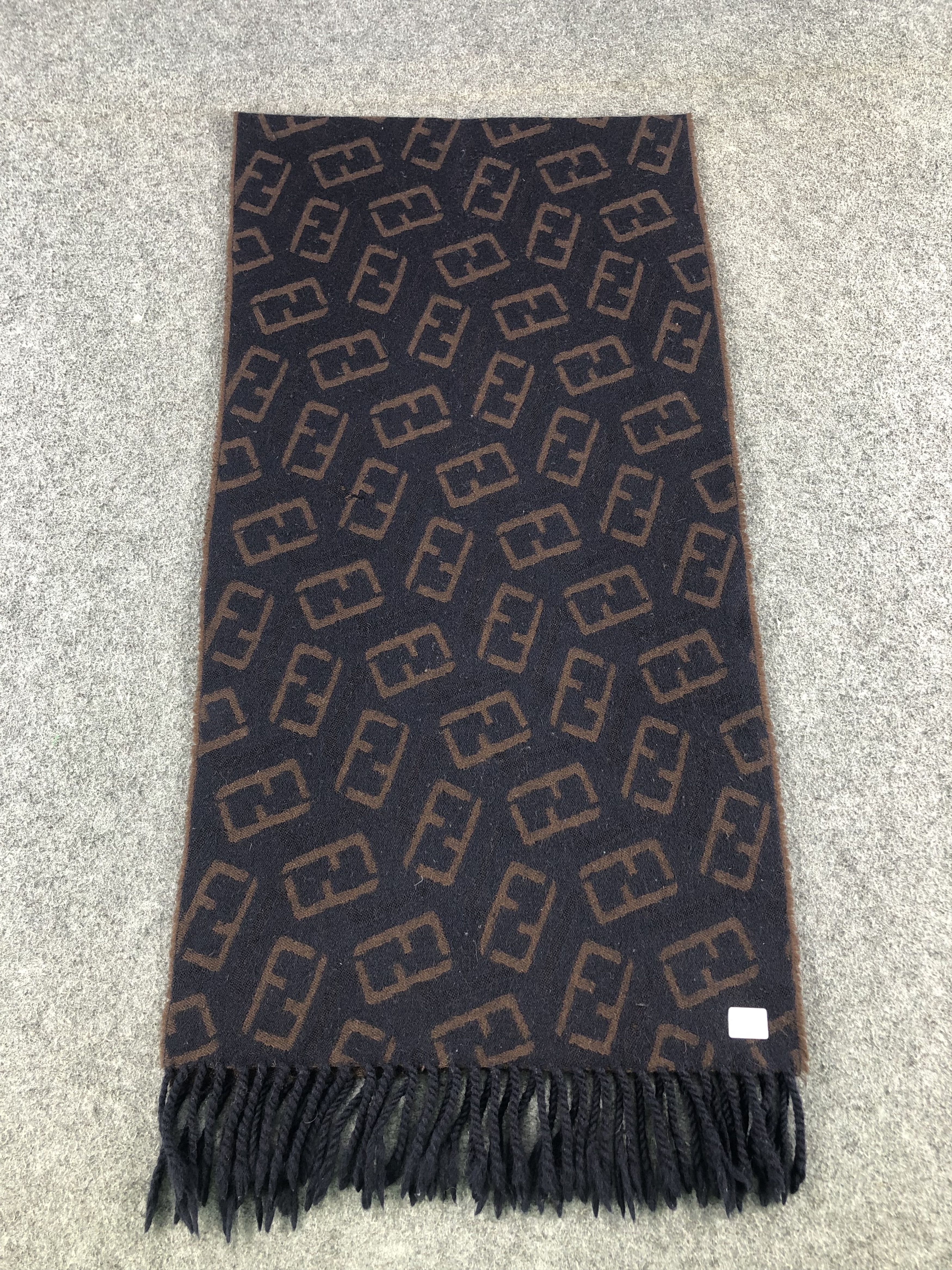 Fendi Fendi Monogram FF Scarf / Muffler / Neckwear Size ONE SIZE - 3 Thumbnail