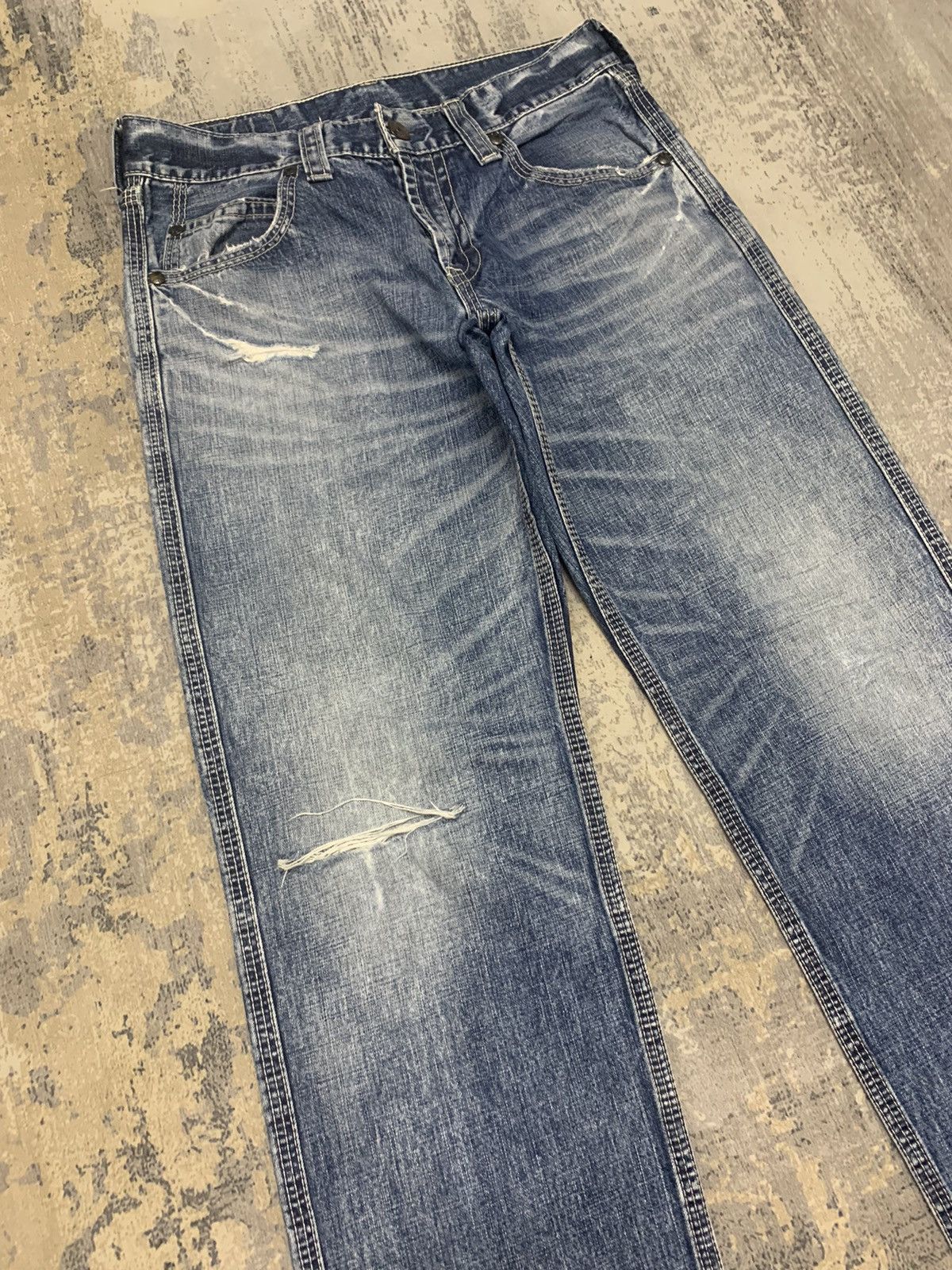 Levi's Vintage Levis 503 Buckle Back Distressed Denim Jeans 33x32 Size US 33 - 2 Thumbnail