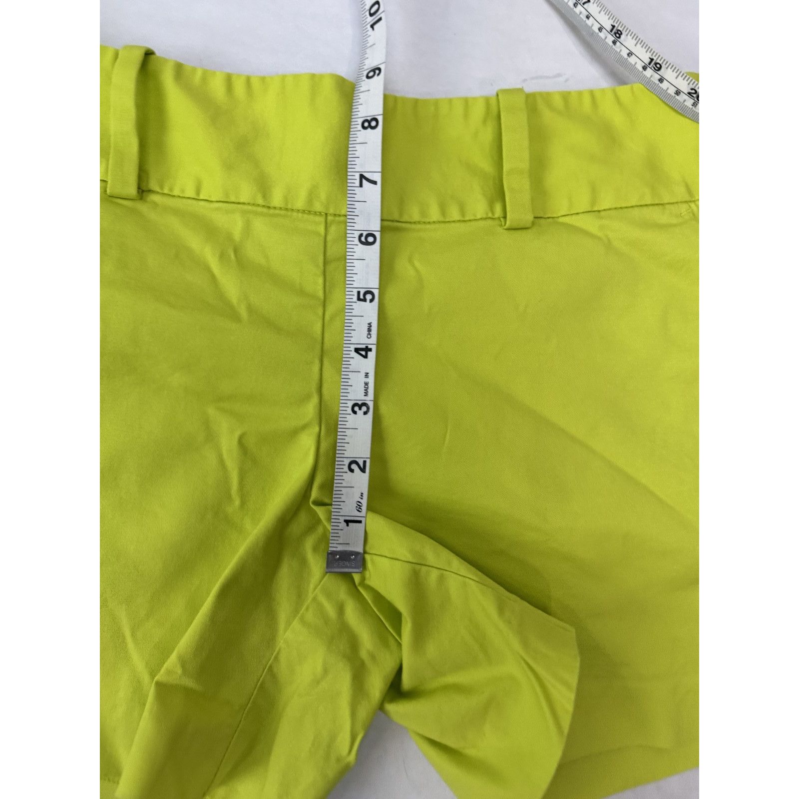 Ann Taylor Twee Ann Taylor City Short Mid Rise Yellow Chino Preppy 2 Size 26" / US 2 / IT 38 - 4 Thumbnail