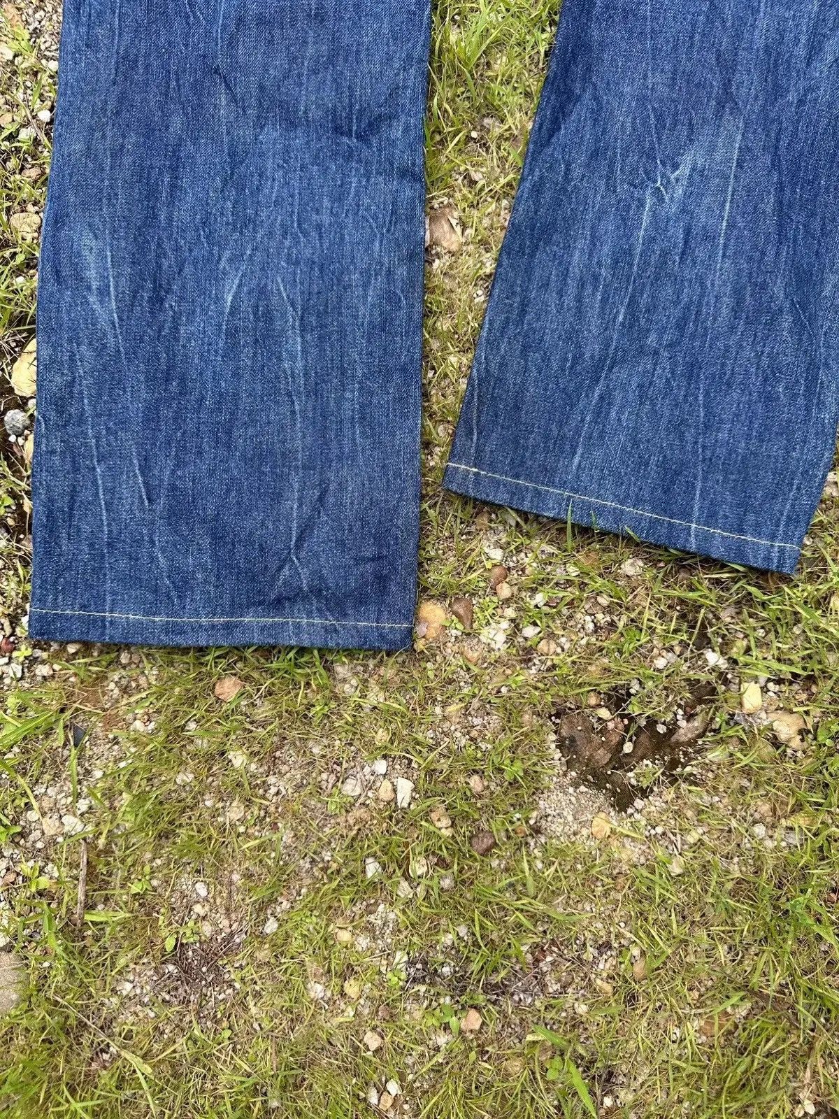Diesel DIESEL JEANS RIPPED REGULAR STRAIGHT DENIM MUDWASH PANTS Size US 30 / EU 46 - 15 Thumbnail