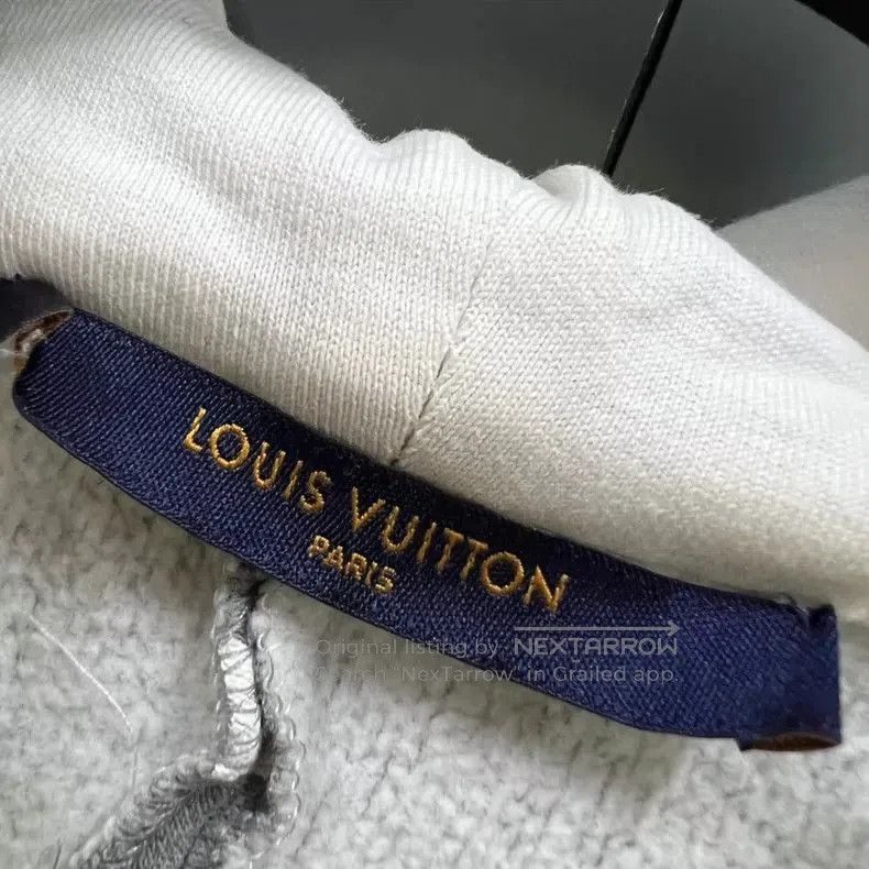 Louis Vuitton Louis Vuitton Hoodie with Monogram Print. Size US M / EU 48-50 / 2 - 4 Thumbnail
