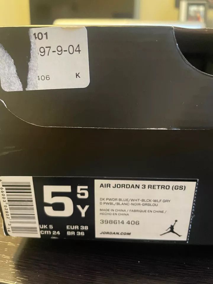 Nike Jordan 3 Retro Powder Blue 2014 Size US 5.5 / EU 38 - 7 Thumbnail