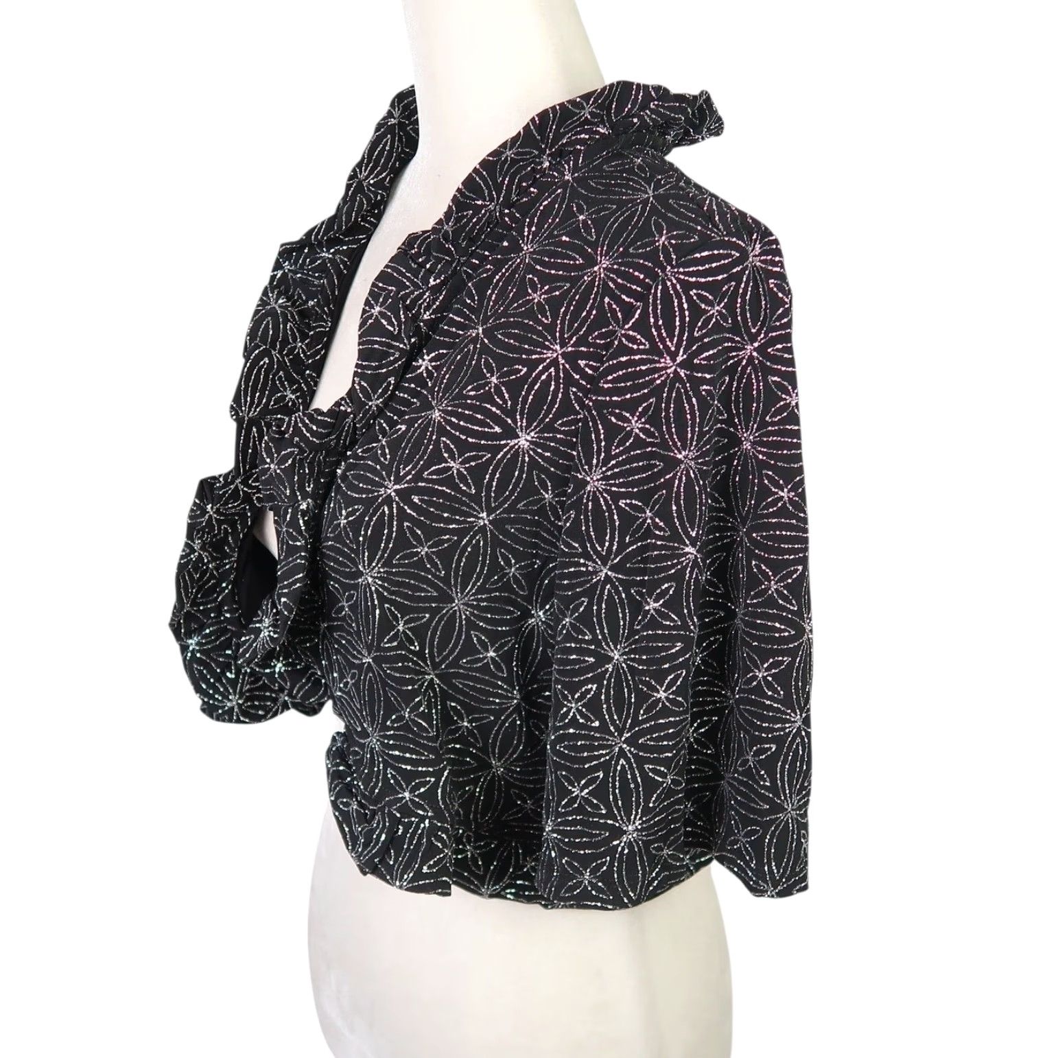Vintage VINTAGE Glamour Jacket Bolero Shrug Short Black Silver Metallic Ruffle Trim Women S Size S Party/Cocktail Size S / US 4 / IT 40 - 3 Thumbnail