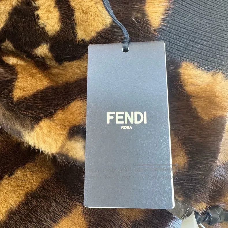 Fendi Fendi Two-way Wear Sheepskin Lamb Fur Fur Jacket Size XS / US 0-2 / IT 36-38 - 5 Thumbnail