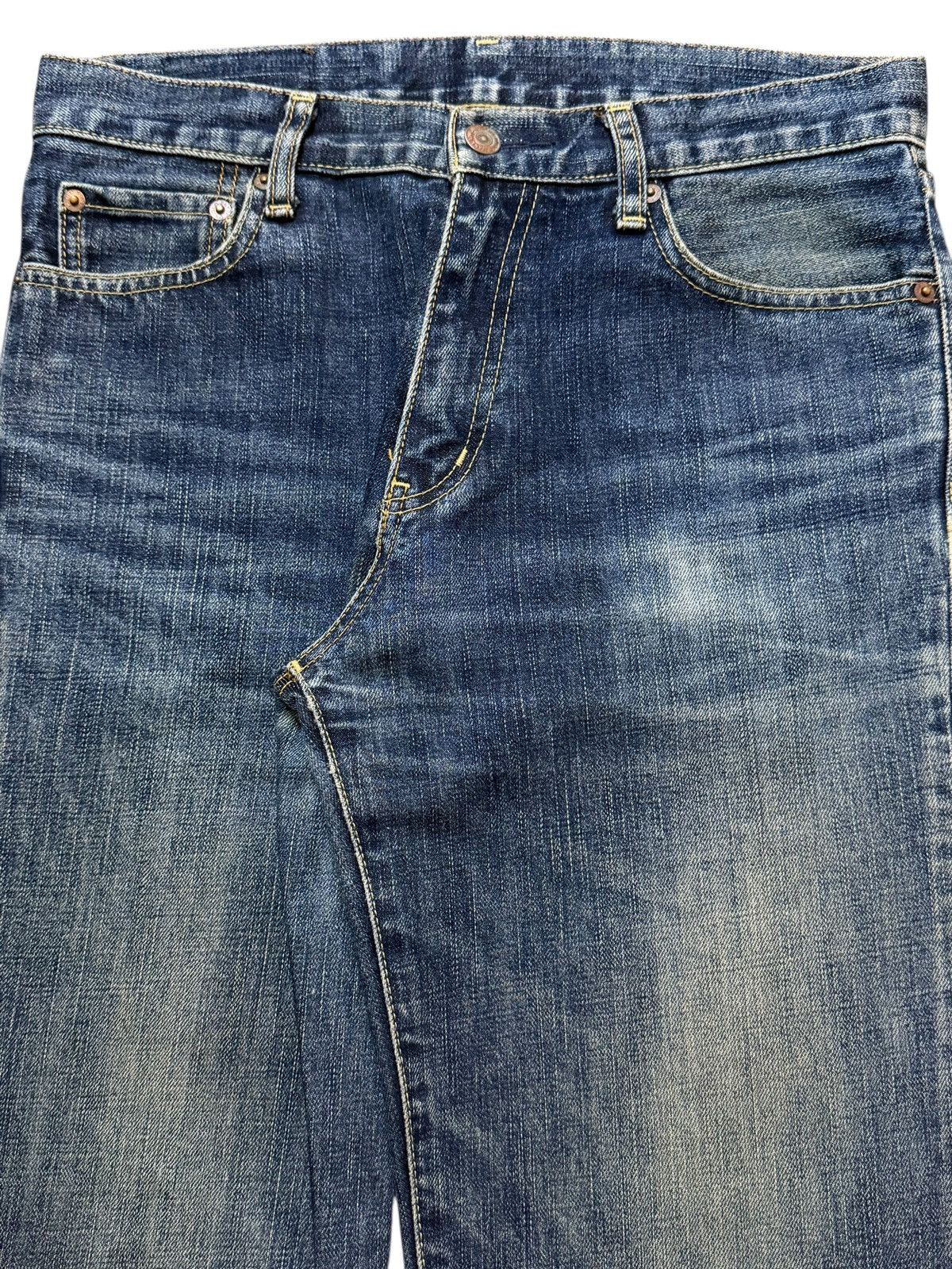 Uniqlo Vintage Y2K Uniqlo Blue Faded Wash Whisker Straight Loose Size US 30 / EU 46 - 3 Thumbnail