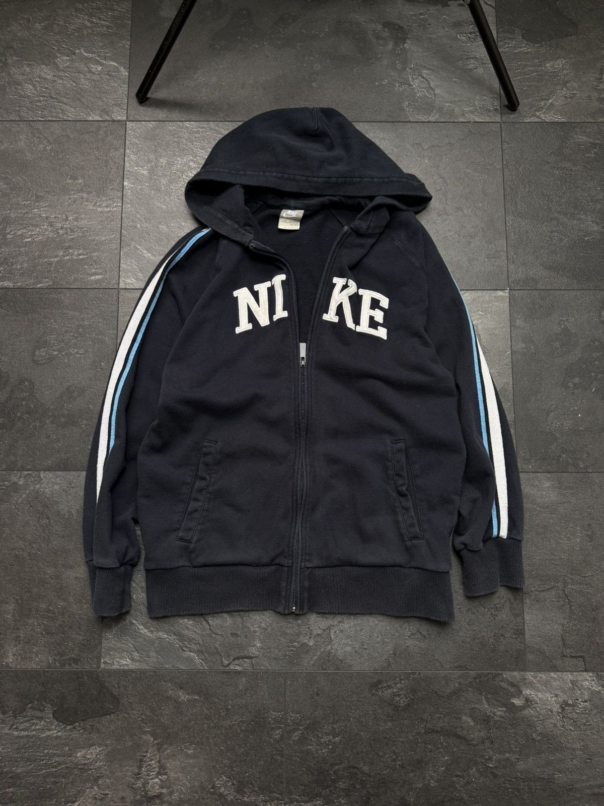 Nike × Vintage Nike vintage big logo zip hoodie Size US S / EU 44-46 / 1 - 1 Thumbnail