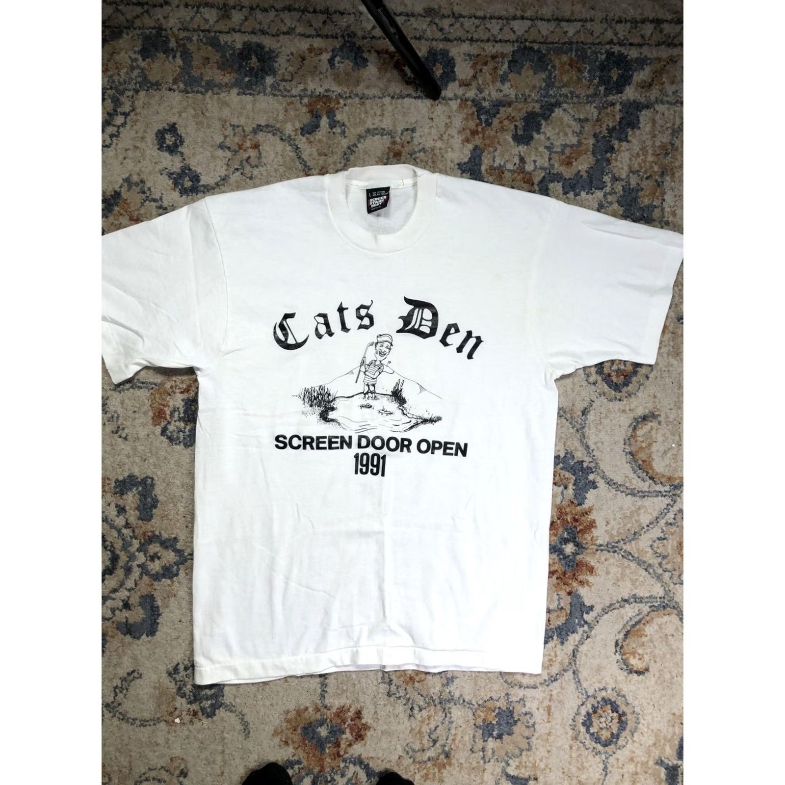 Vintage VINTAGE Screen Stars Best Cats Den Shirt Mens L White 1991 Graphic Tee USA 90s Shirt Mens L White Cats Den Screen Print Size US L / EU 52-54 / 3 - 2 Thumbnail