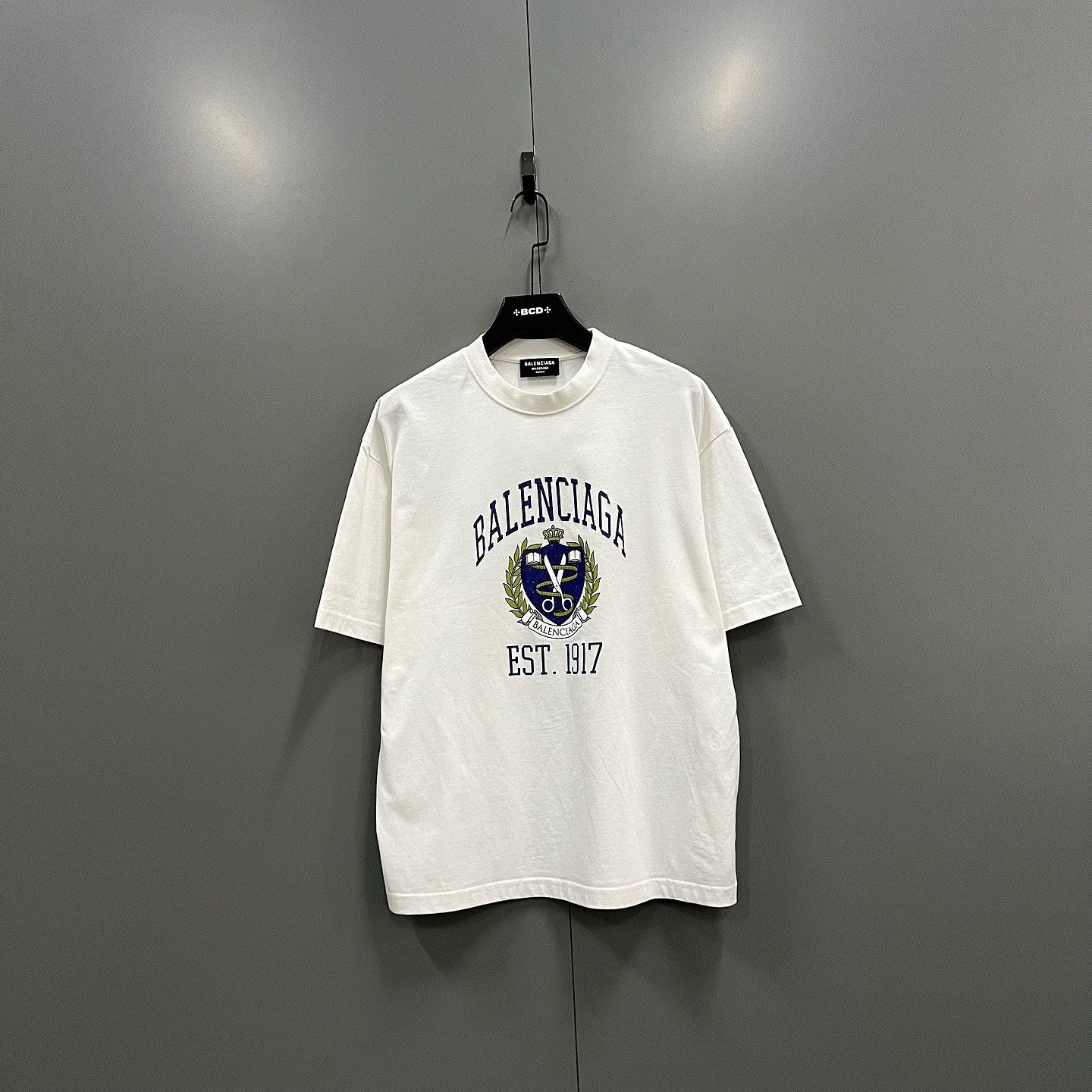 Balenciaga Balenciaga Est. 1917 Logo T-Shirt Size XXS Size US XXS / EU 40 - 1 Thumbnail