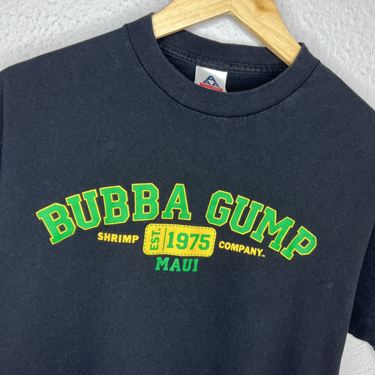 Vintage VINTAGE 2006 BUBBA GUMP SHRIMP CO TSHIRT TEE Size US M / EU 48-50 / 2 - 4 Thumbnail