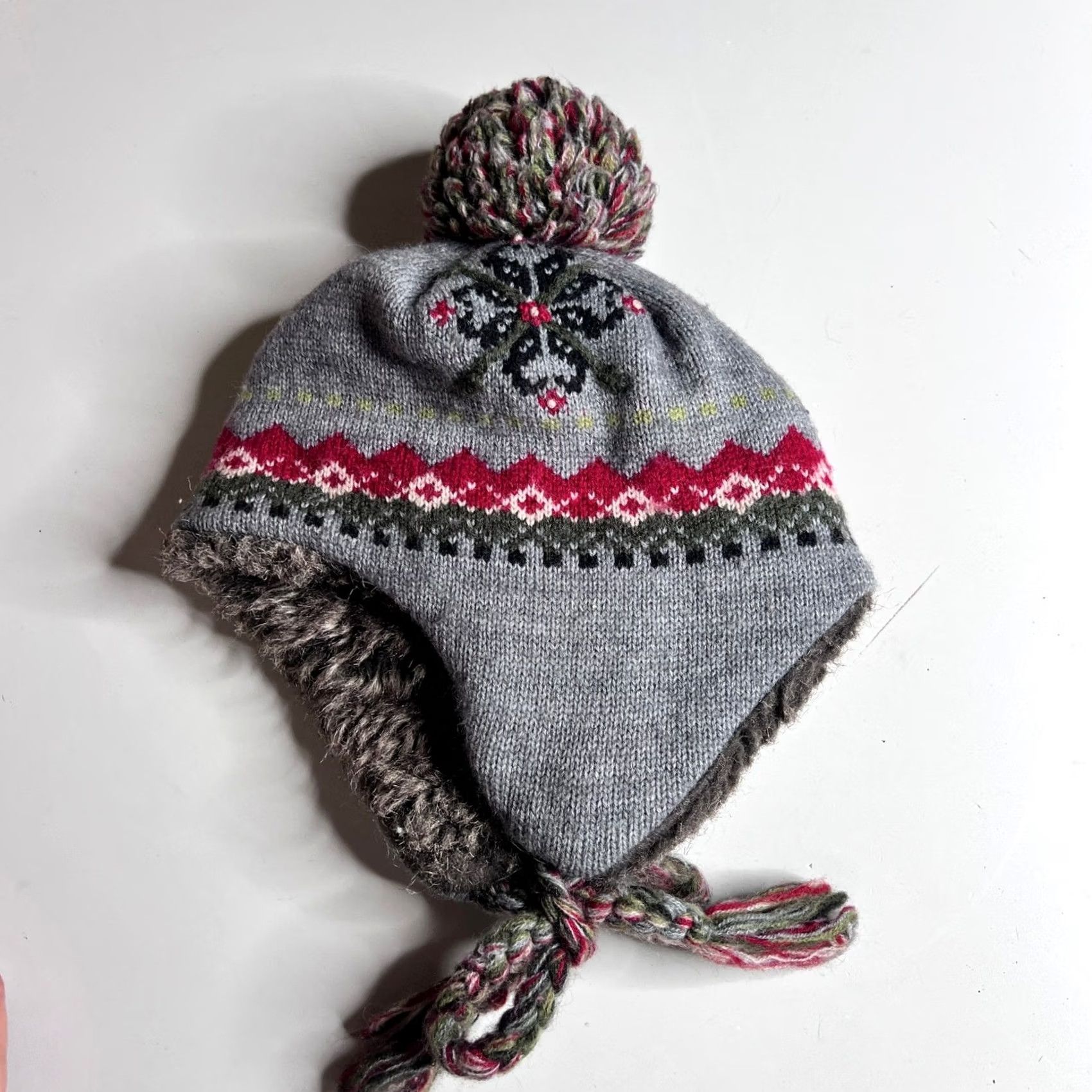 Vintage Woolrich Fair Isle Knit Trapper Hat - Gray, Red, Green - Faux Fur Lined Earflap Beanie with Pom Pom, Tassels - Wool Blend - Winter, Women, One Size Size ONE SIZE - 3 Thumbnail