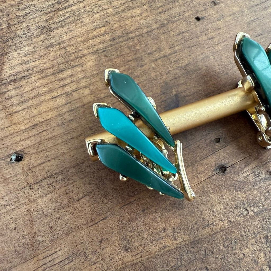 Vintage Vintage Green and Gold Tone Clip On Earrings MCM Size ONE SIZE - 2 Thumbnail