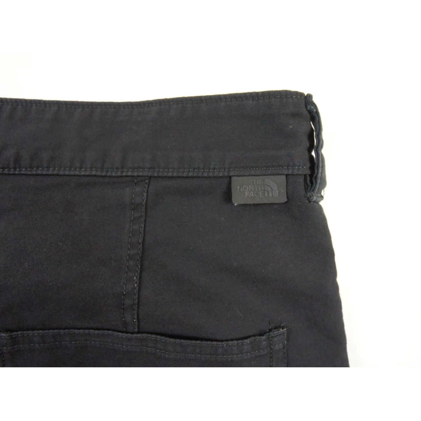 The North Face The North Face Men’s Shorts Chino 32 Black Stretch 10" Inseam Casual Outdoor 32 Mens Regular Cotton Spandex Workout Travel Pants Size US 32 / EU 48 - 4 Thumbnail